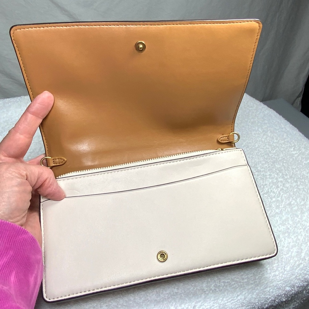 Coach Callie Foldover Clutch With Quilting And Rivets 76543 - Picture 4 of 14